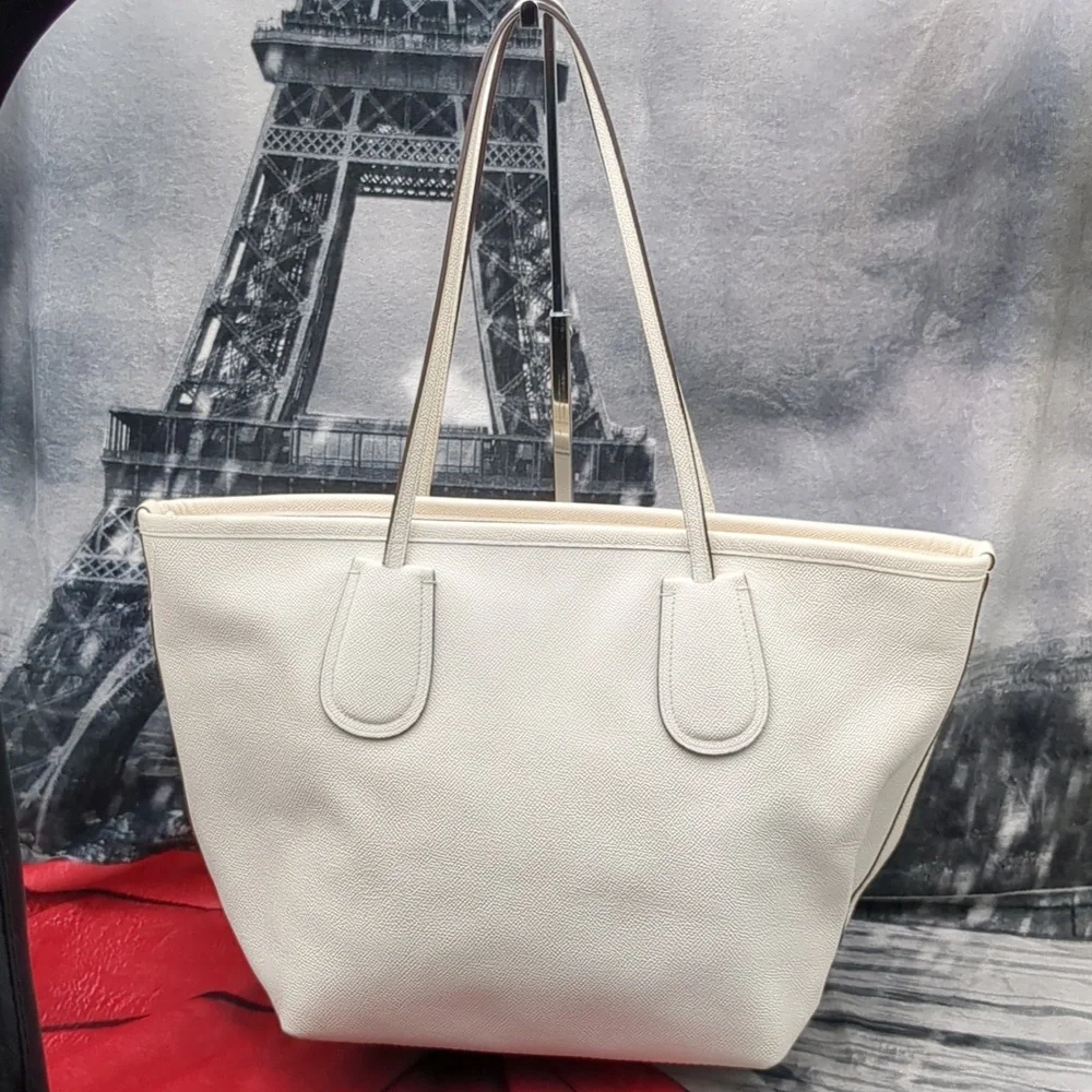 Coach White Taxi Tote Bag - Picture 6 of 15